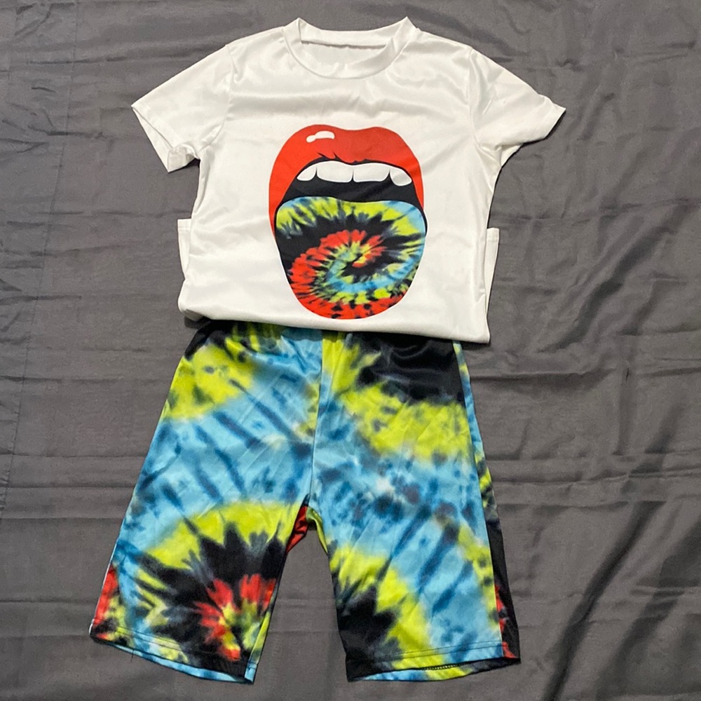 Small comfy 2 piece